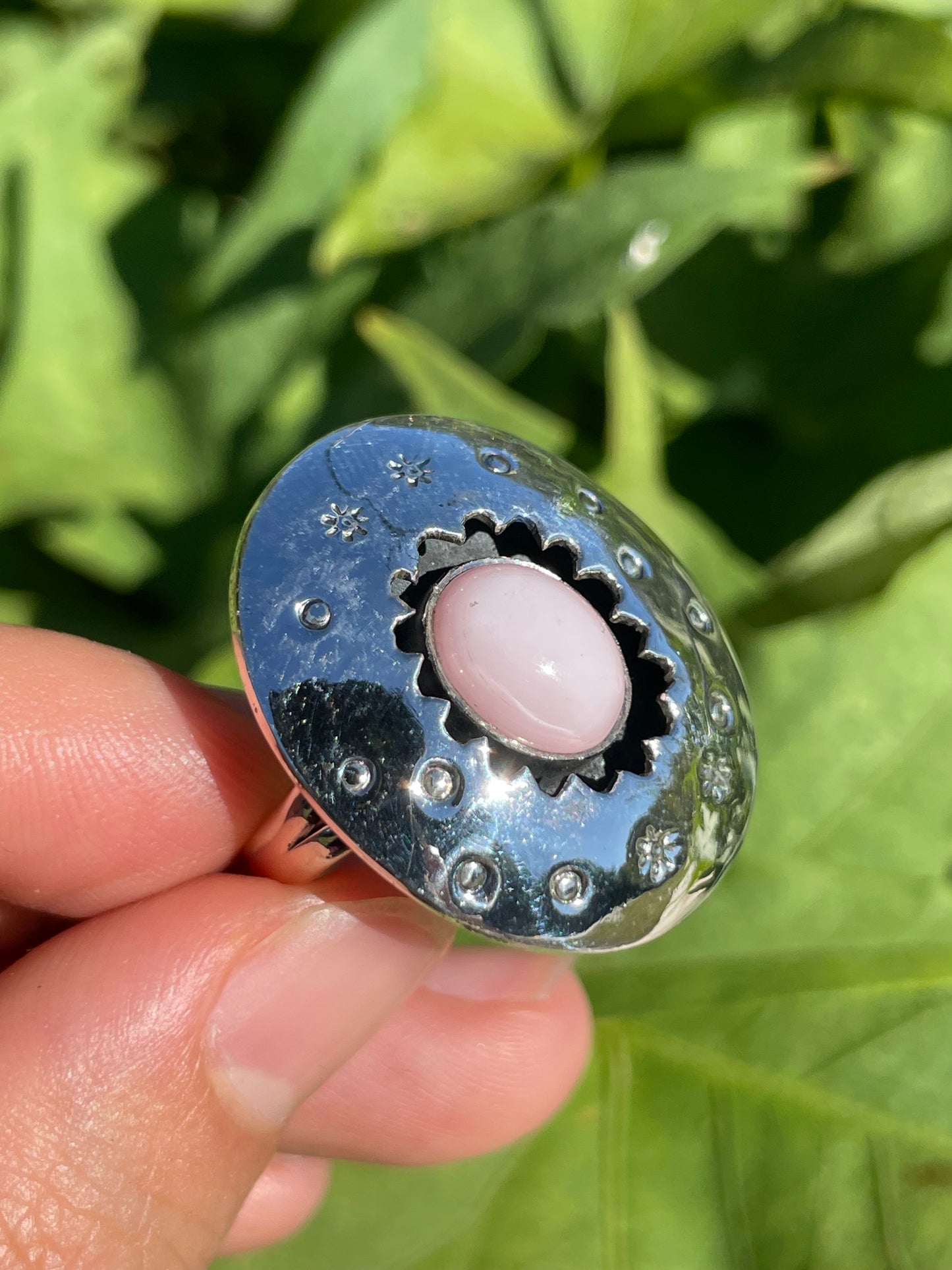 Pink Conch Shadow Box Ring | 925 Sterling Silver | Size 9 B363