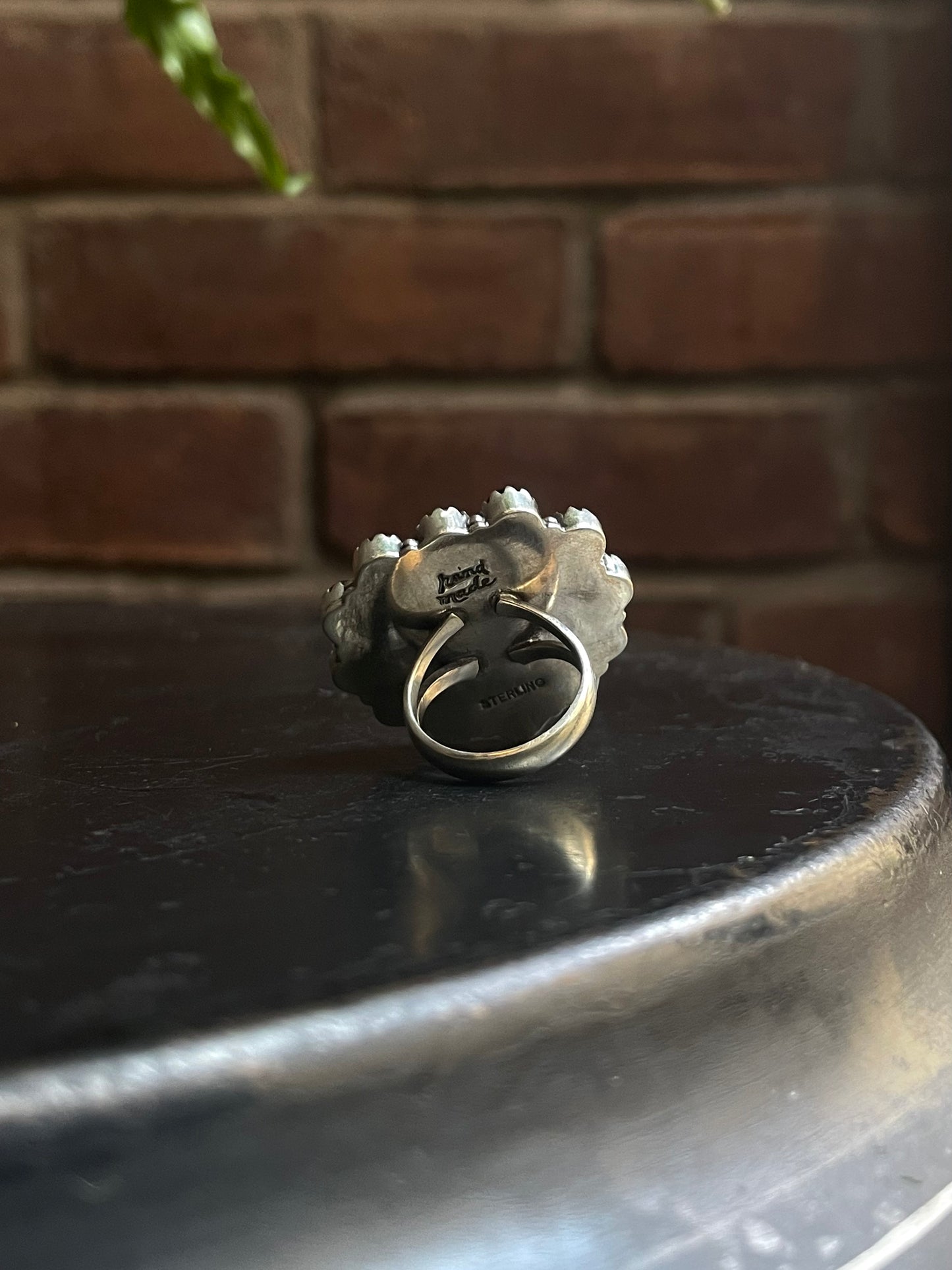 Pink Conch & Black Onyx Cluster Ring | 925 Sterling Silver | Size 6 E318