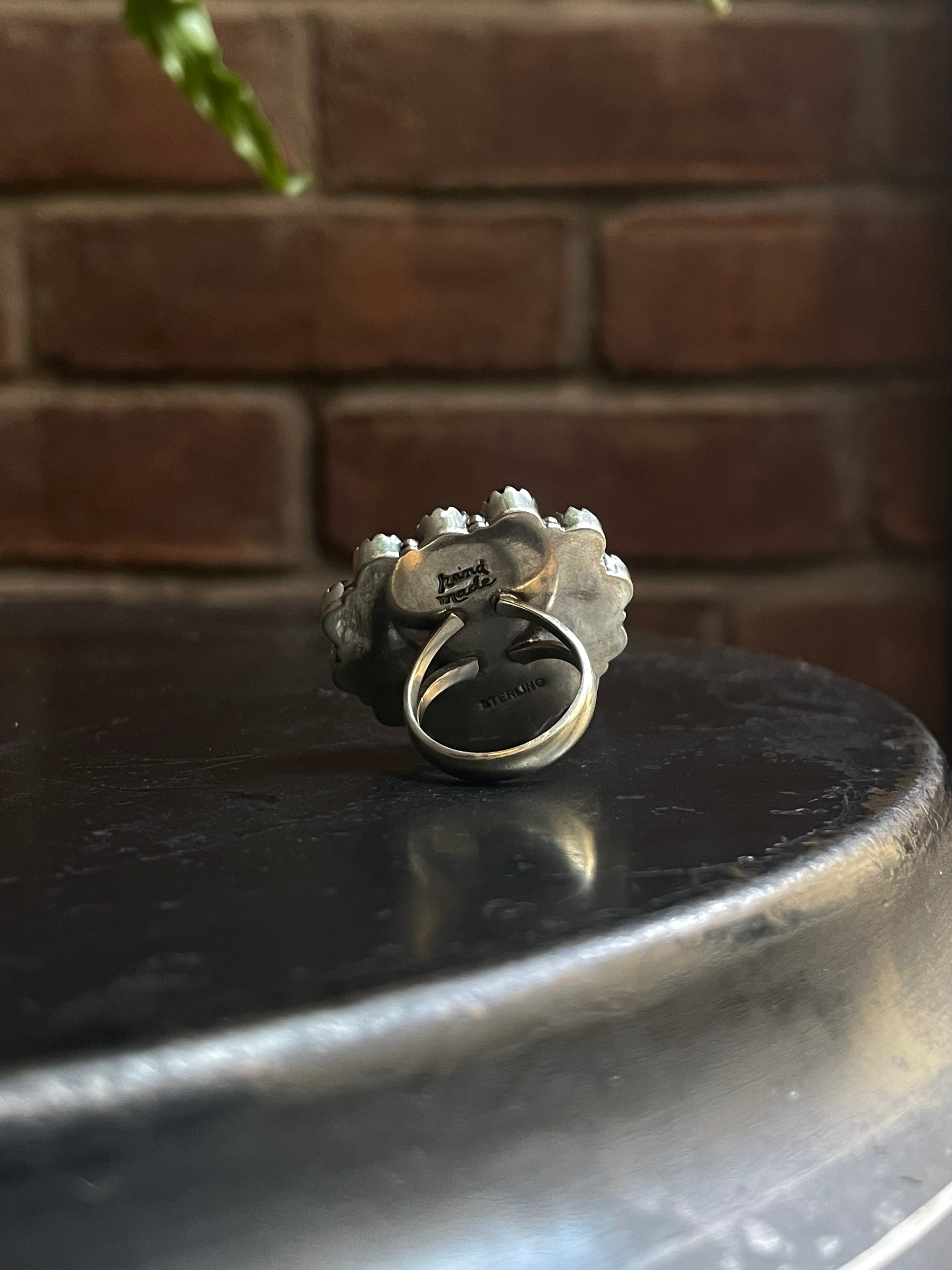 Pink Conch & Black Onyx Cluster Ring | 925 Sterling Silver | Size 6 E318