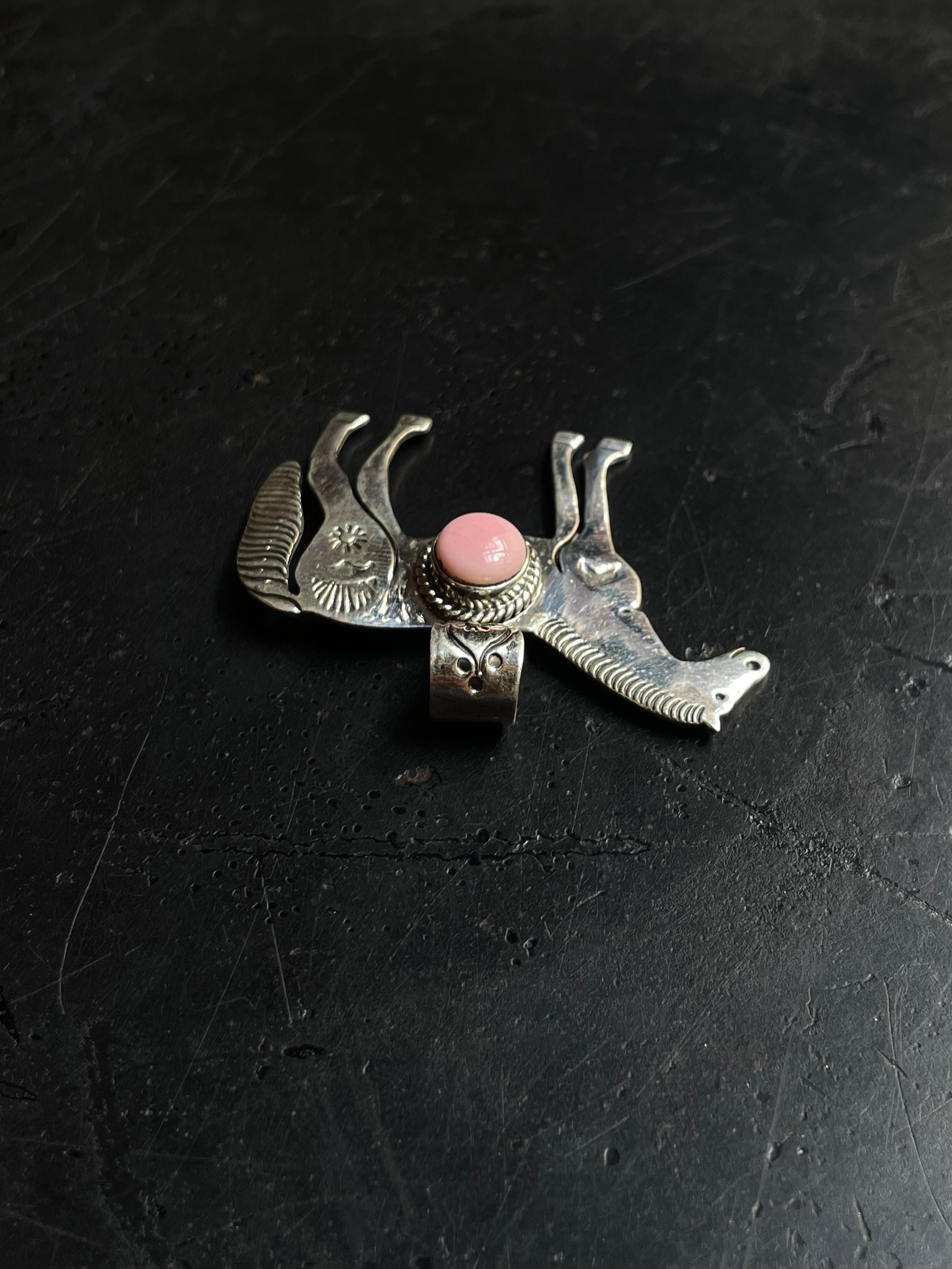 Pink Conch Horse Pendant | 925 Sterling Silver E252