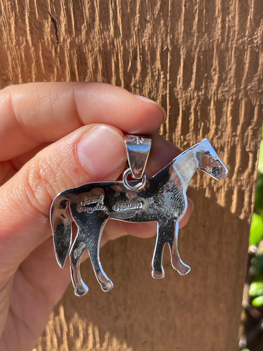 Spiny Oyster Horse Pendant | 925 Sterling Silver B915