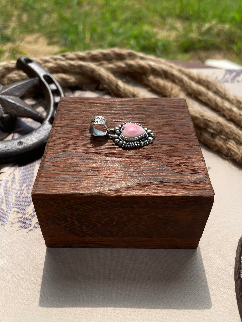 Pink Conch Heart Pendant | 925 Sterling Silver G698