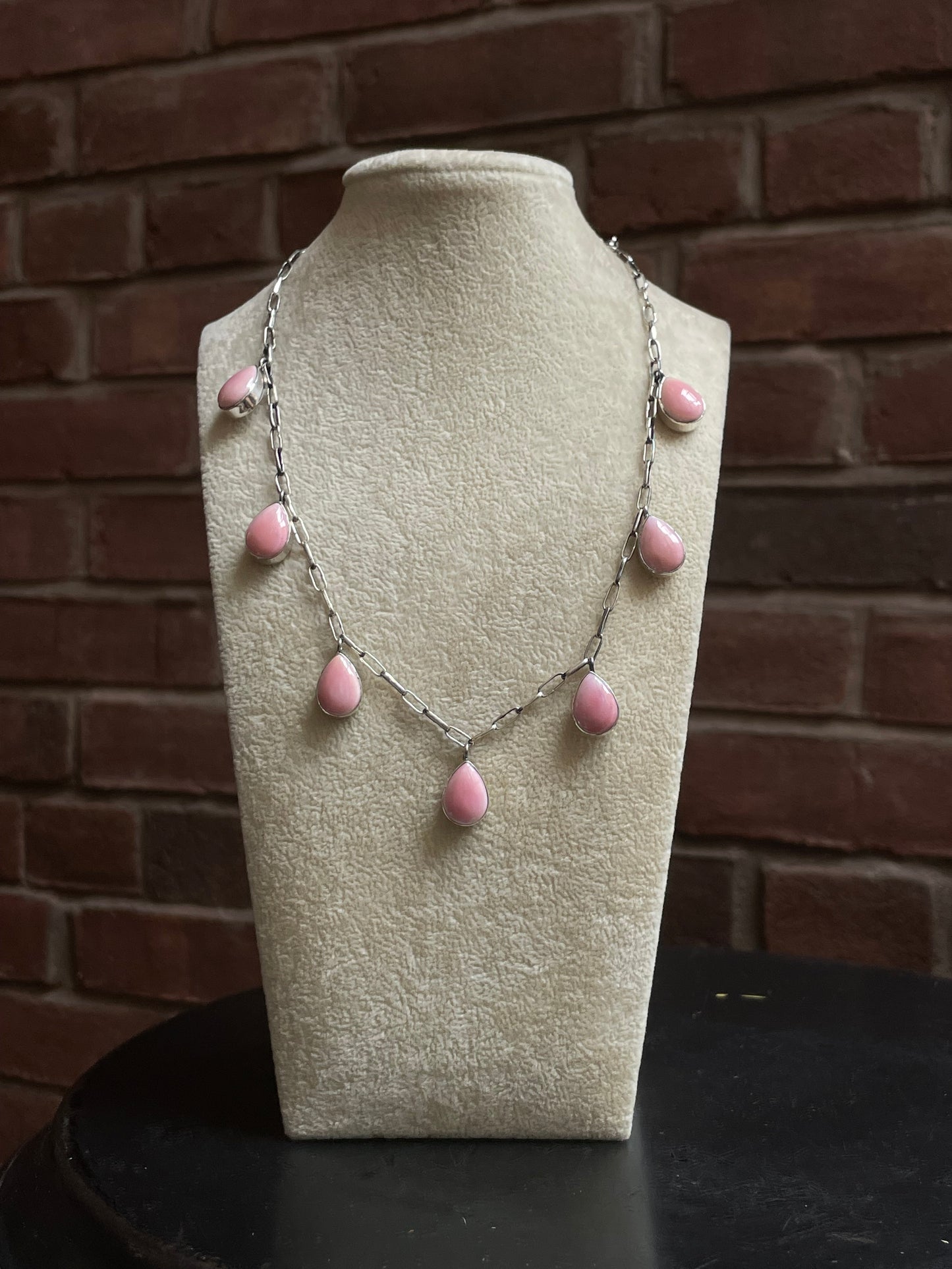 Pink Conch Necklace | Teardrop Dangle | 925 Silver E573
