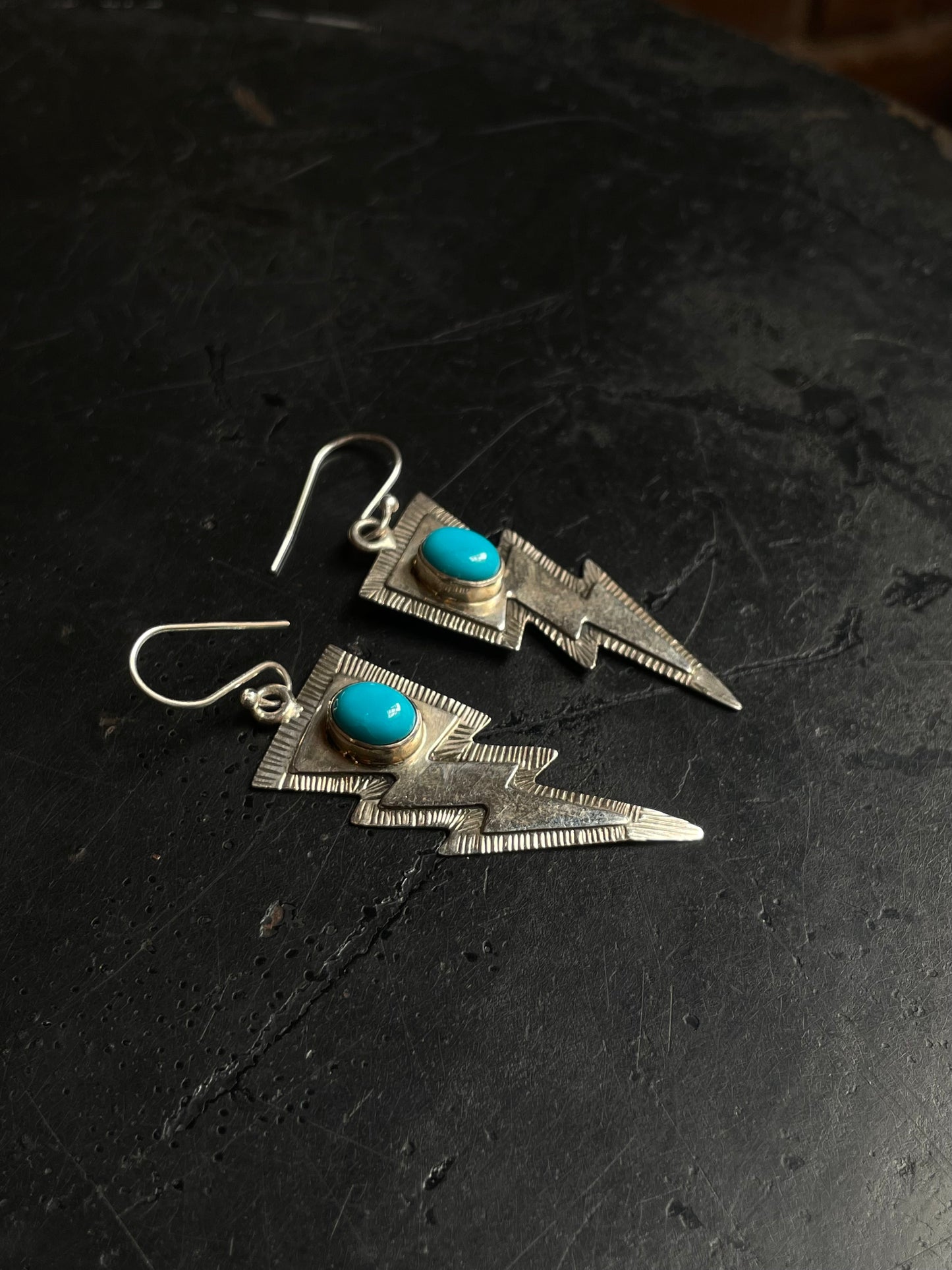 Kingman Turquoise Lightning Bolt Dangle Earrings | 925 Sterling Silver C968
