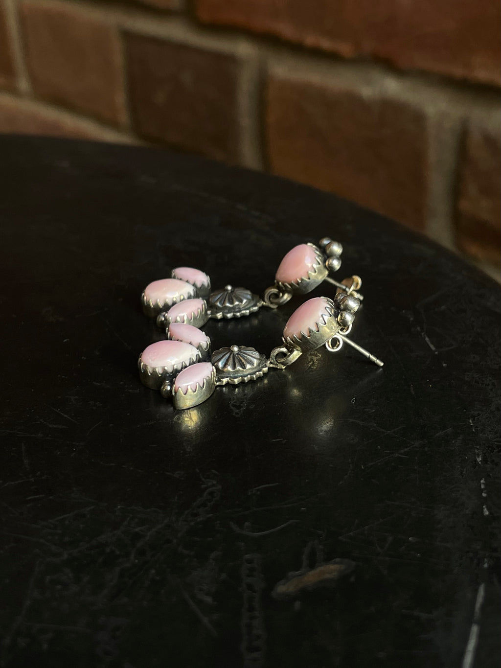Pink Conch Concho Stud Earrings | 925 Sterling Silver G670