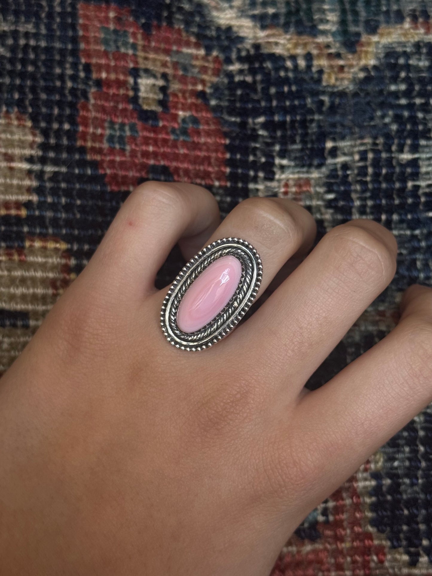 Pink Conch Oval Ring | 925 Sterling Silver | Size 6 C240