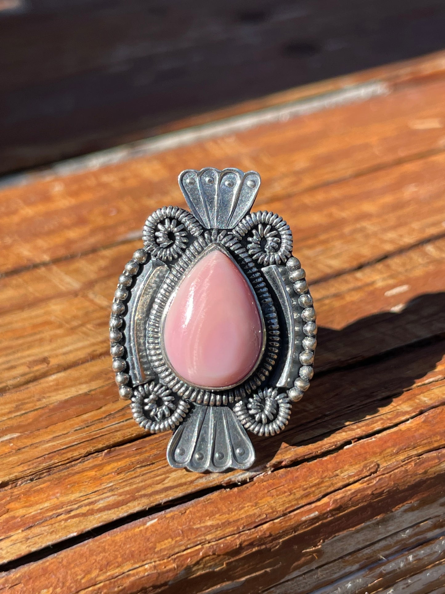 Pink Conch Tear Drop Ring Size 8.5 | 925 Sterling Silver B924