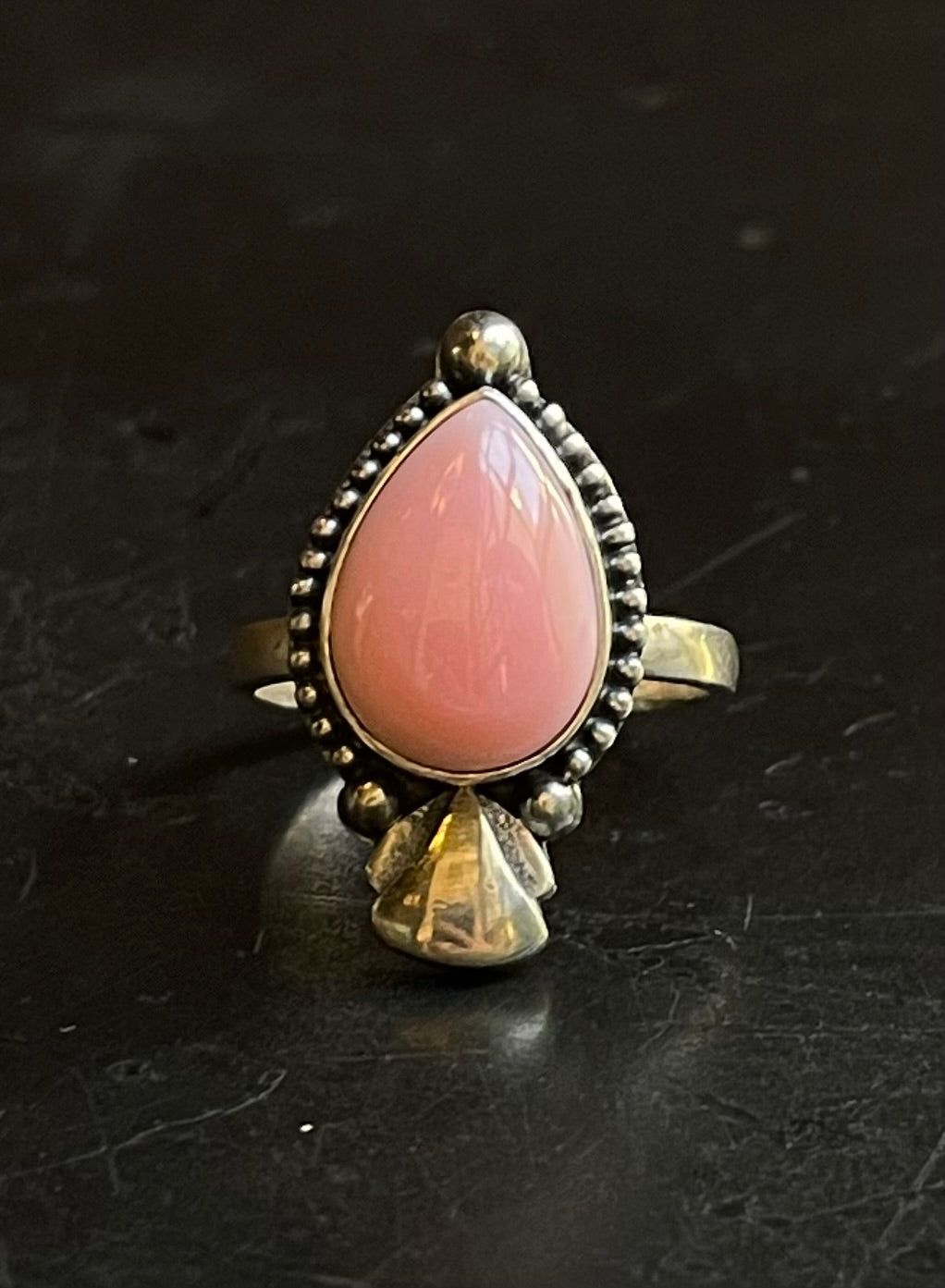 Pink Conch Tear Drop Ring Size 8 | Sterling Silver E915