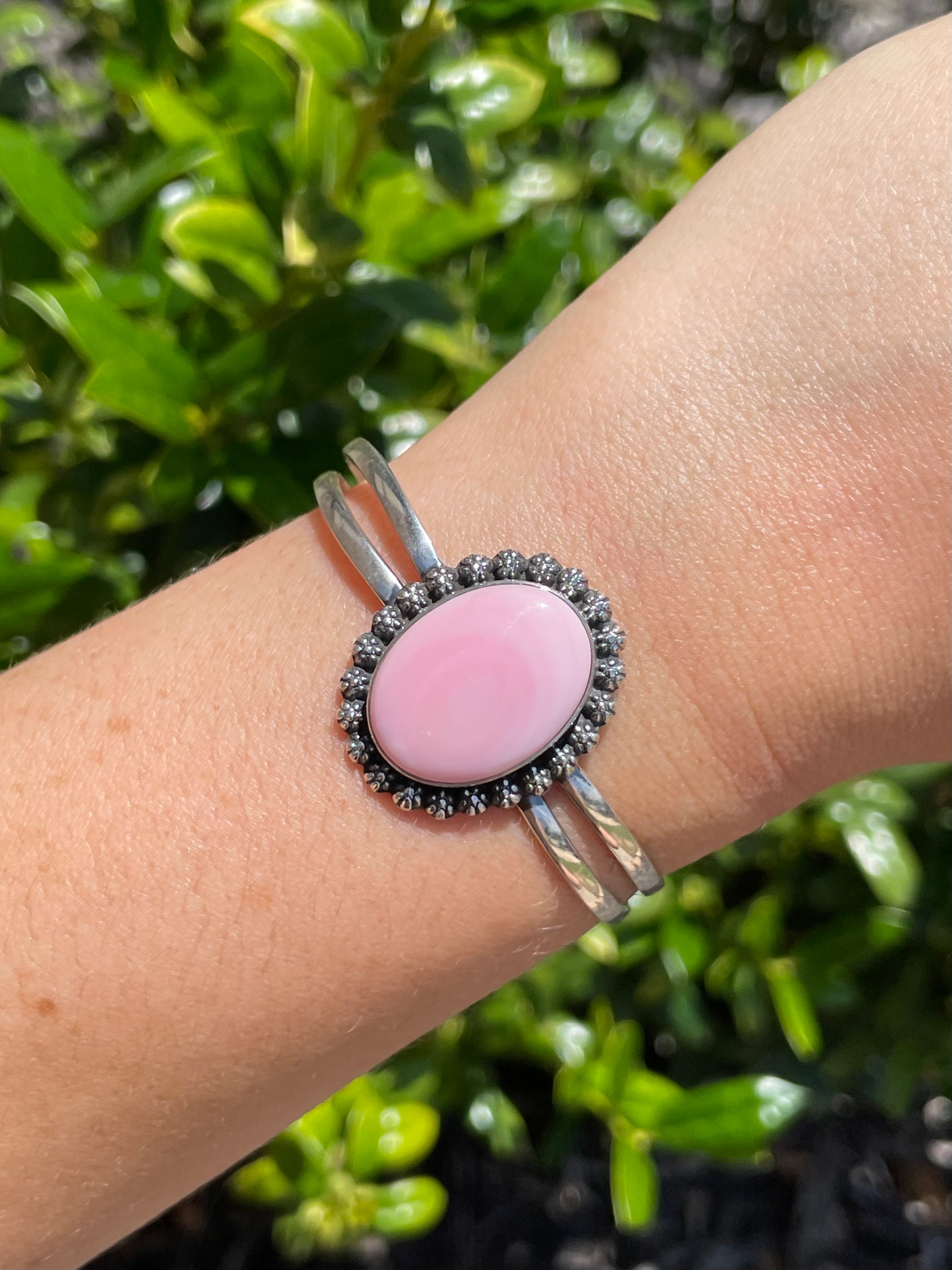 Pink Conch Cuff Bracelet | 925 Sterling Silver D147