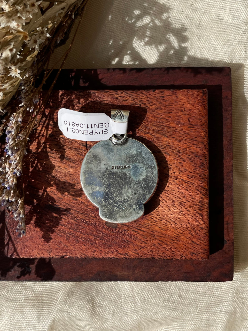 Orange Spiny Oyster Elephant Moon Pendant | 925 Sterling Silver D332