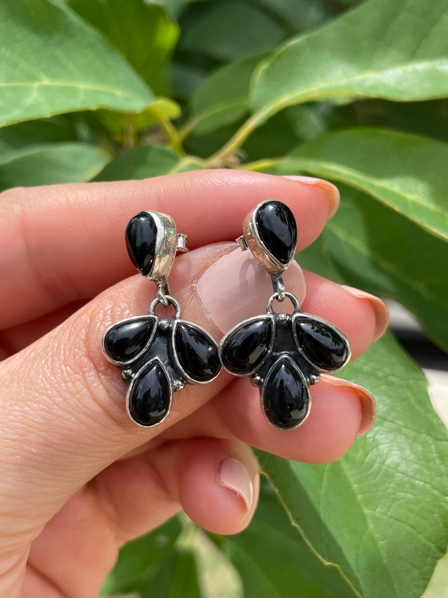 Black Onyx Stud Earrings | 925 Sterling Silver D191