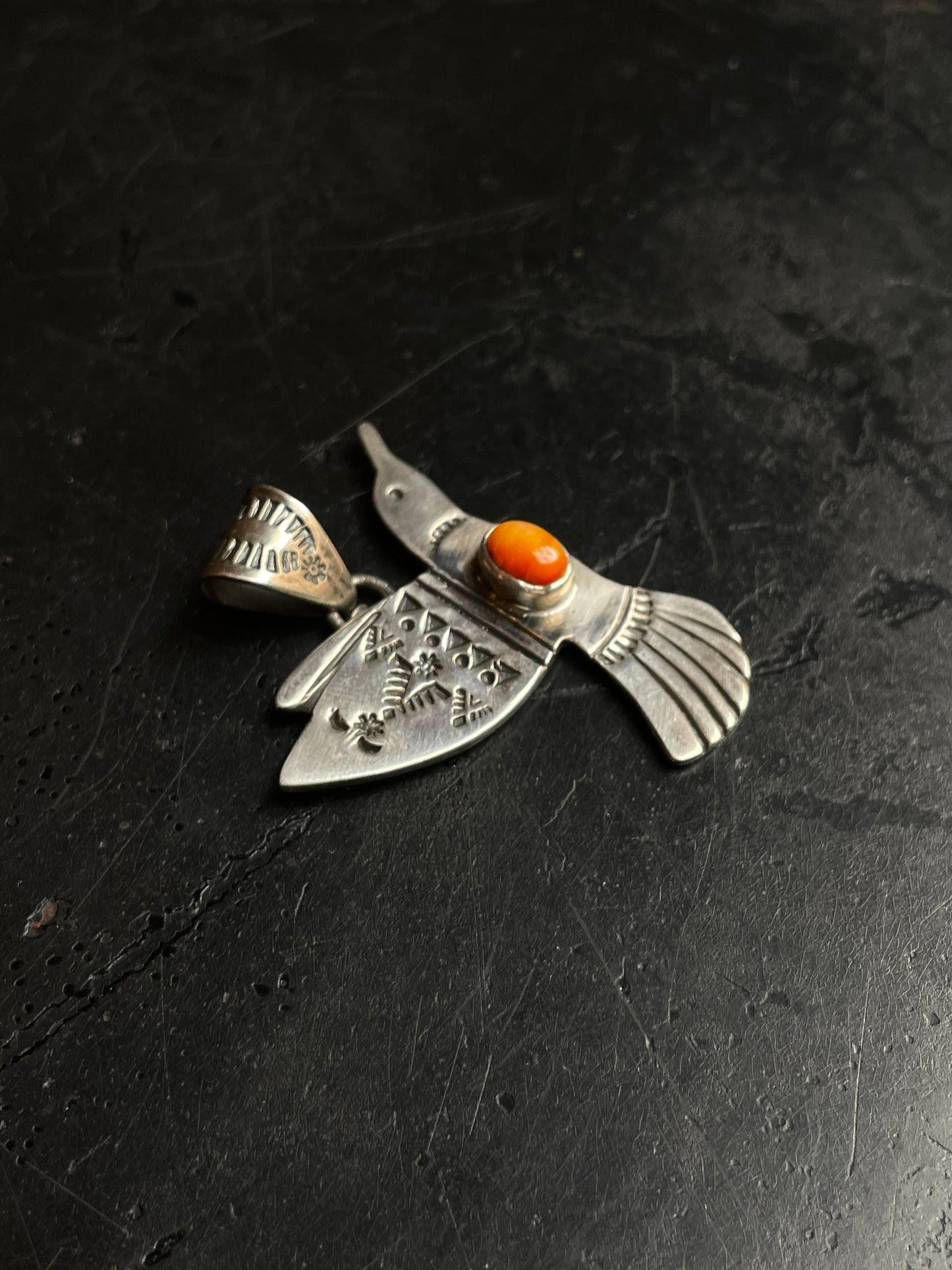 Spiny Oyster Hummingbird Pendant | 925 Sterling Silver C993