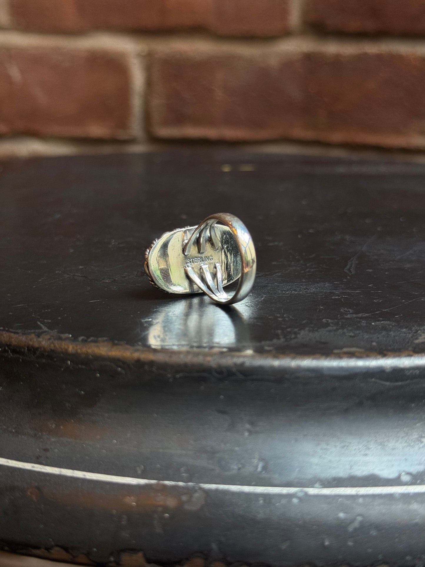 Pink Conch Oval Ring | 925 Sterling Silver | Size 8 C204