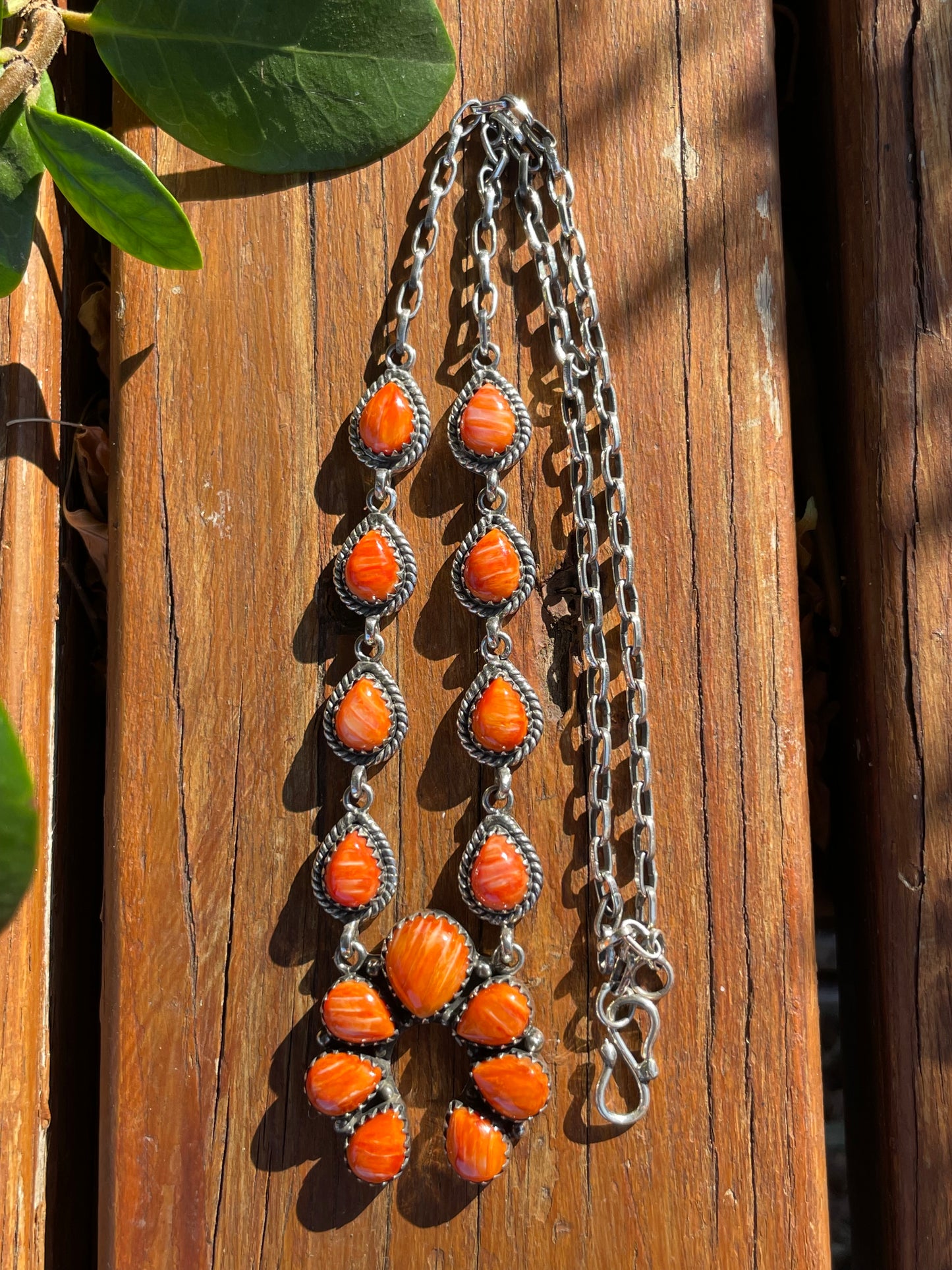 Spiny Oyster Naja Pendant Necklace | Sterling Silver 925 | B893