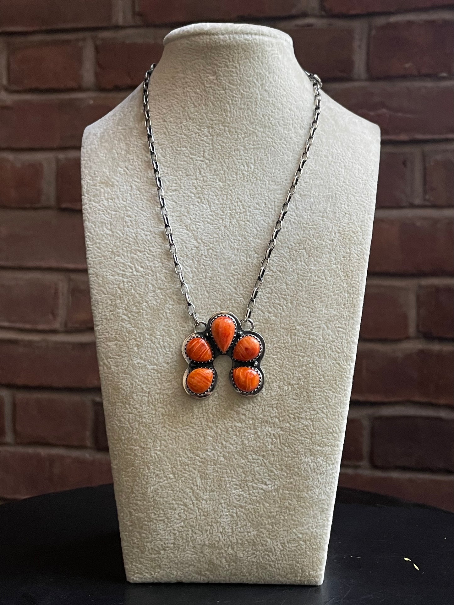Spiny Oyster Cluster Naja Necklace | Sterling Silver E935