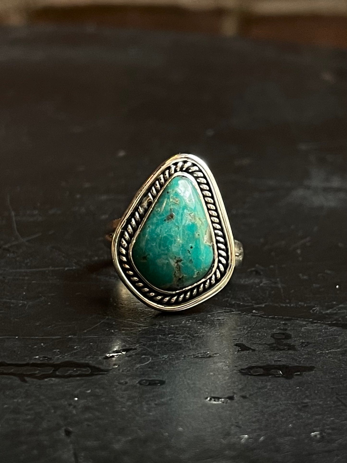 Kingman Turquoise Teardrop Ring Size 7 | 925 Sterling Silver Southwest E122