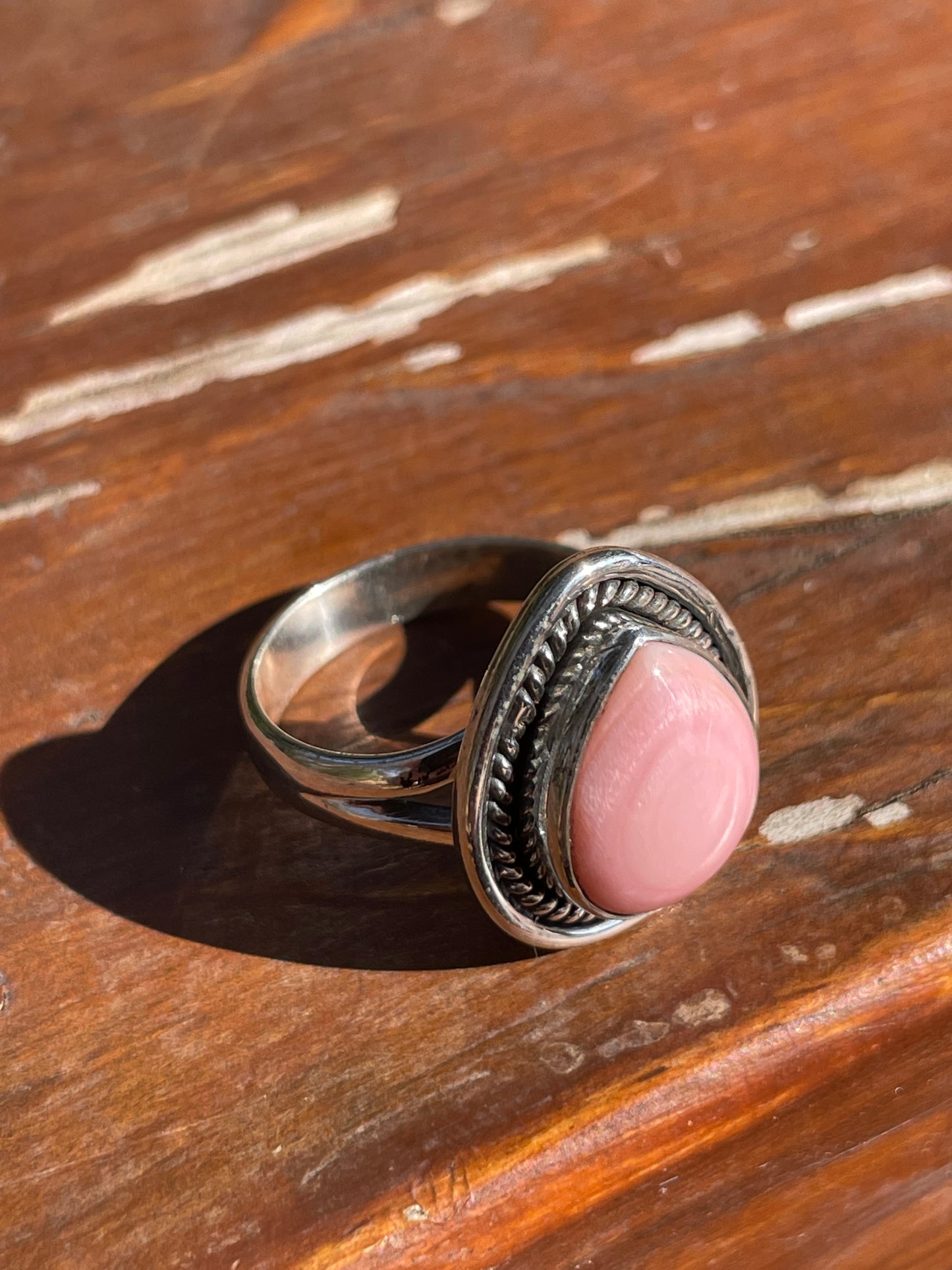 Pink Conch Teardrop Ring Size 6 | 925 Sterling Silver Southwest D104