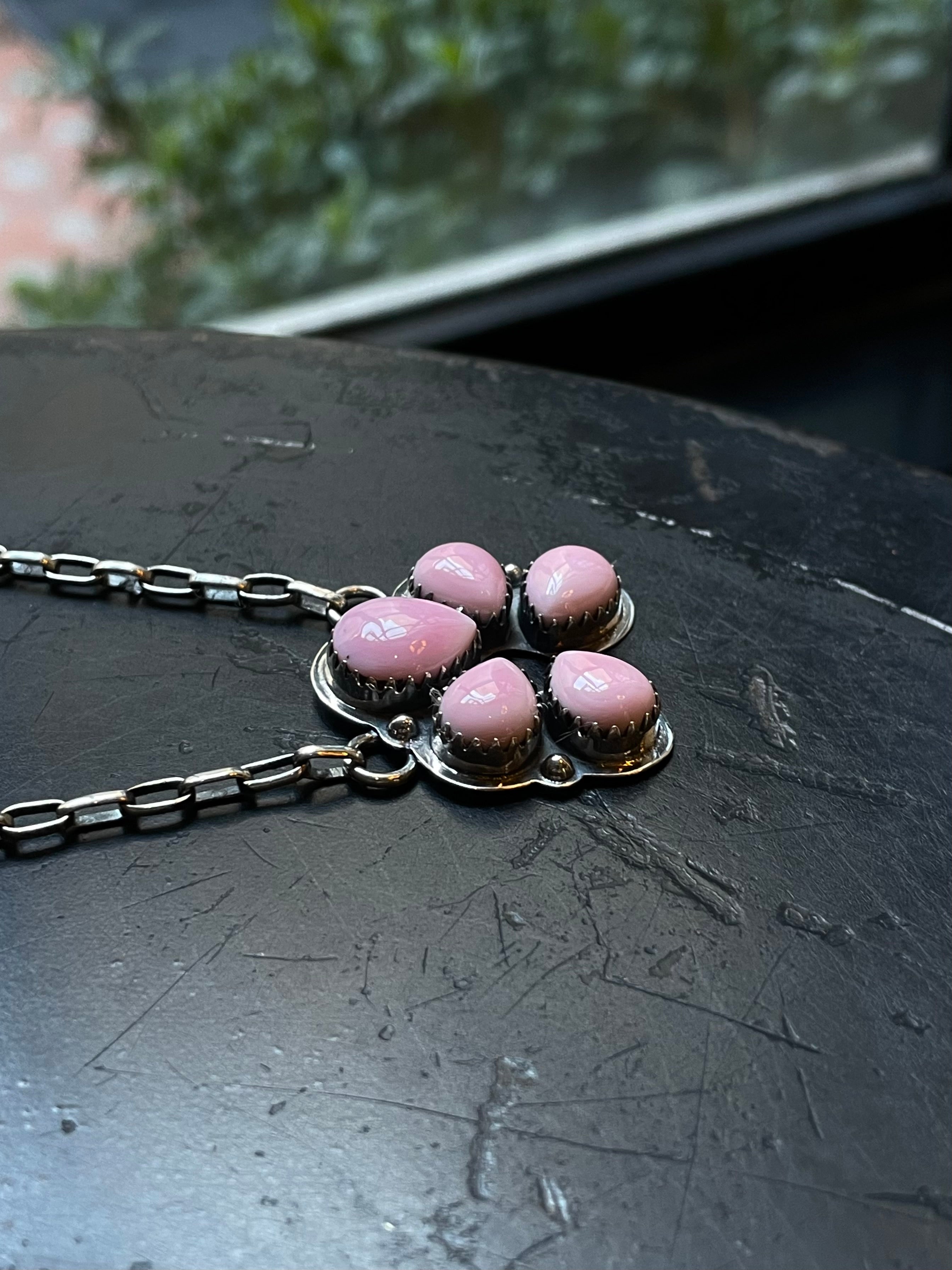 Pink Conch Naja Necklace | 925 Sterling Silver E343