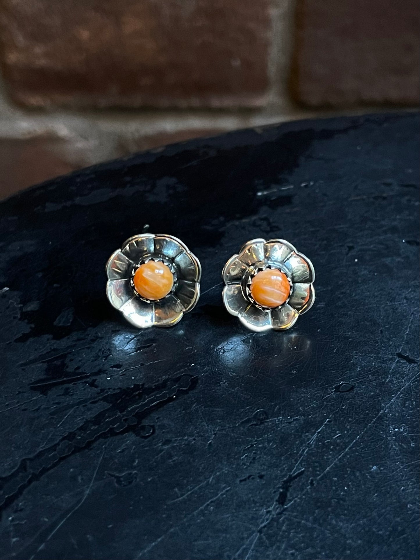 Spiny Oyster Flower Earrings | 925 Sterling Silver E386