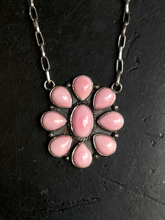 Pink Conch Flower Necklace | Oval Cluster Blossom | 925 Silver E552