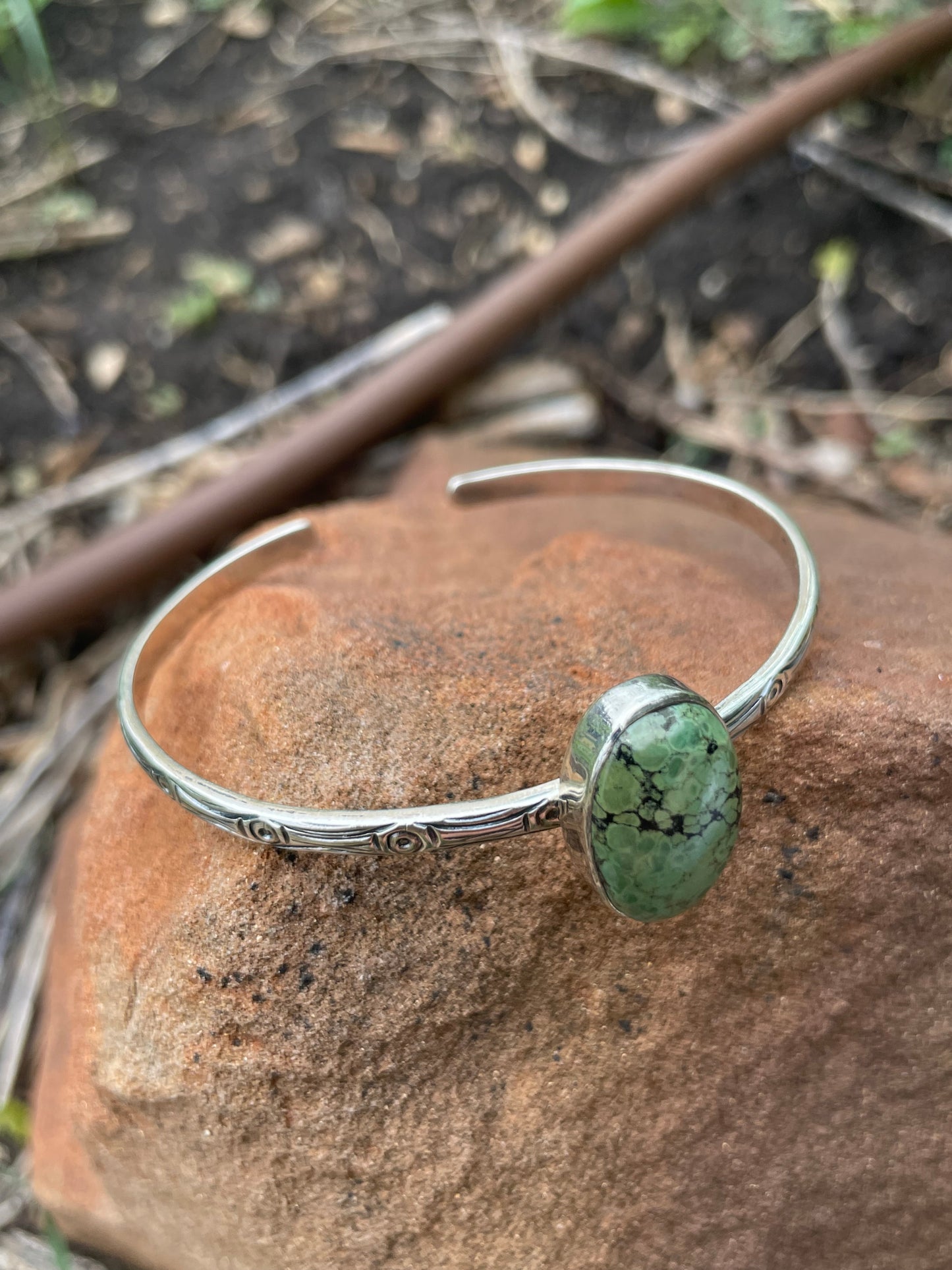 Green Turquoise Oval Cuff Bracelet | Sterling Silver 925 | B517