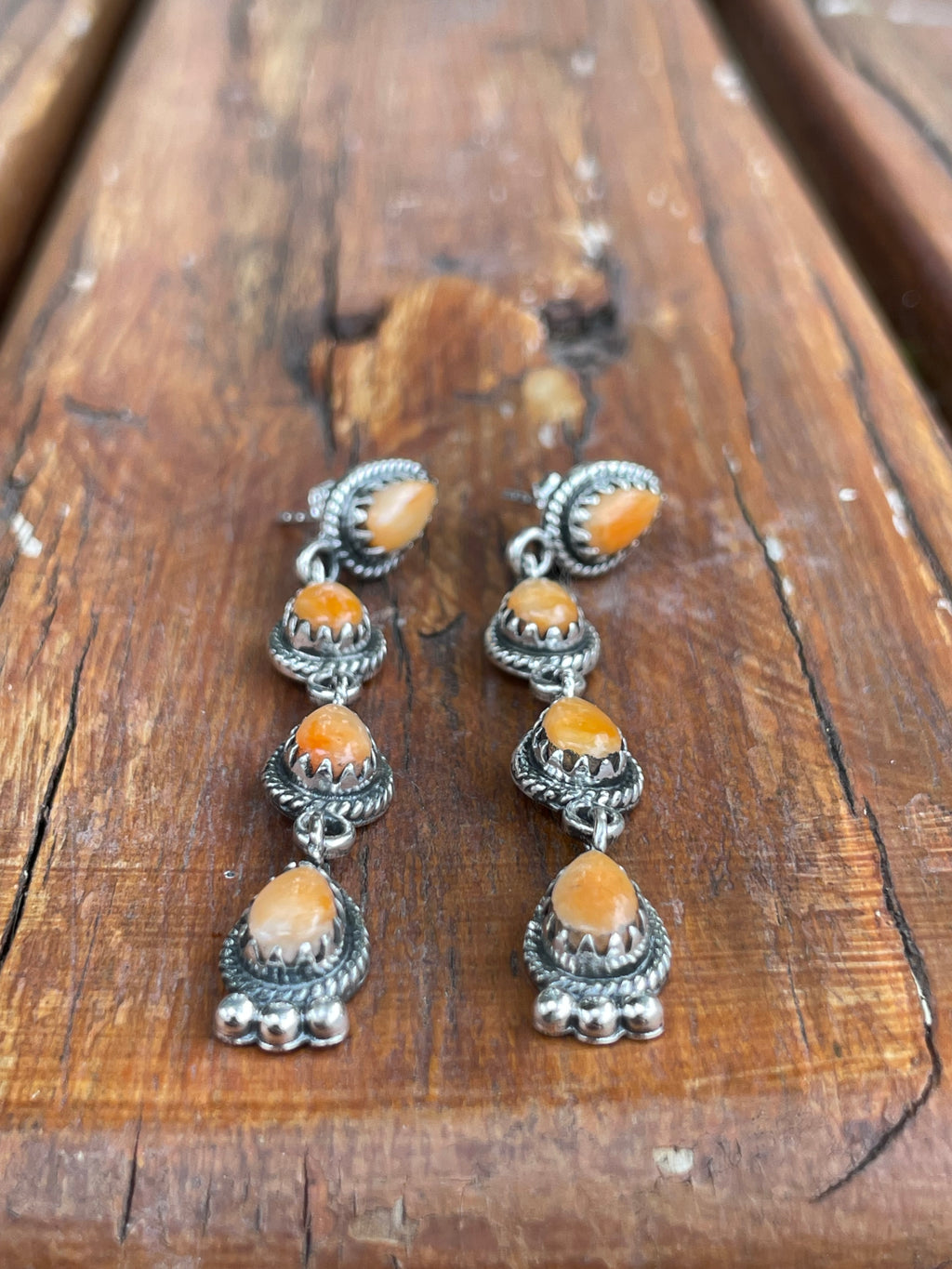 Spiny Oyster Drop Stud Earrings | 925 Sterling Silver B956