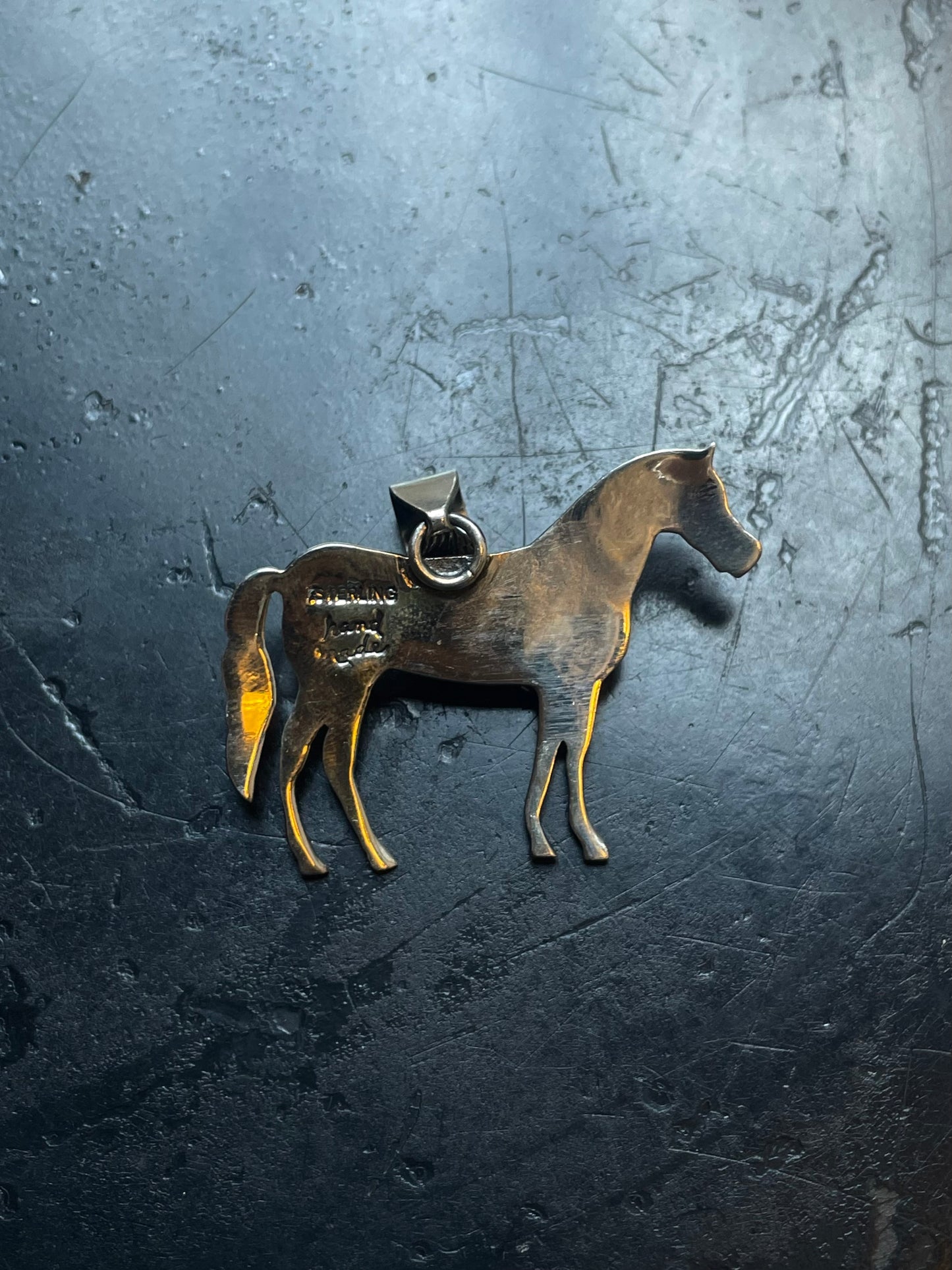 Spiny Oyster Horse Pendant | 925 Sterling Silver E530