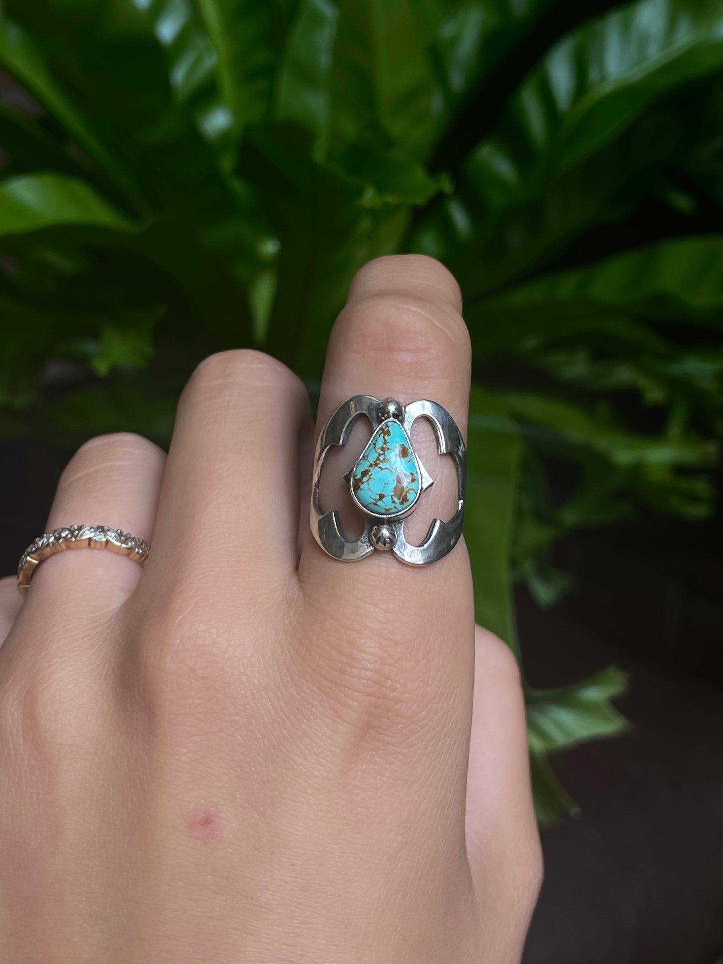 Kingman Turquoise Teardrop Ring | Sterling Silver | Size 8 G313
