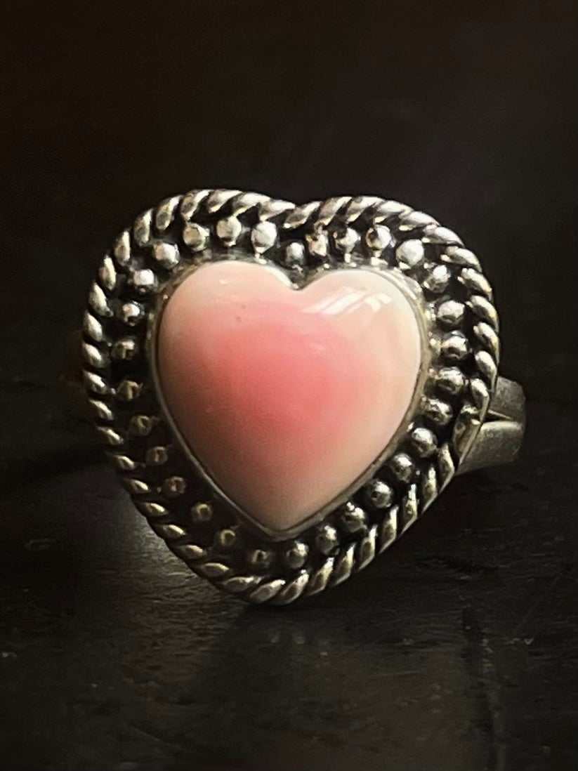 Pink Conch Heart Ring Size 7 | 925 Sterling Silver G123
