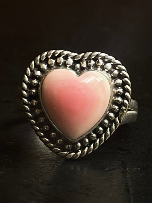 Pink Conch Heart Ring Size 7 | 925 Sterling Silver G123
