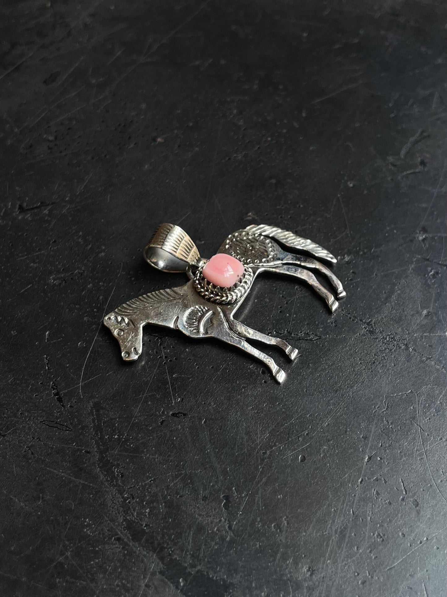 Pink Conch Horse Pendant | 925 Sterling Silver E244