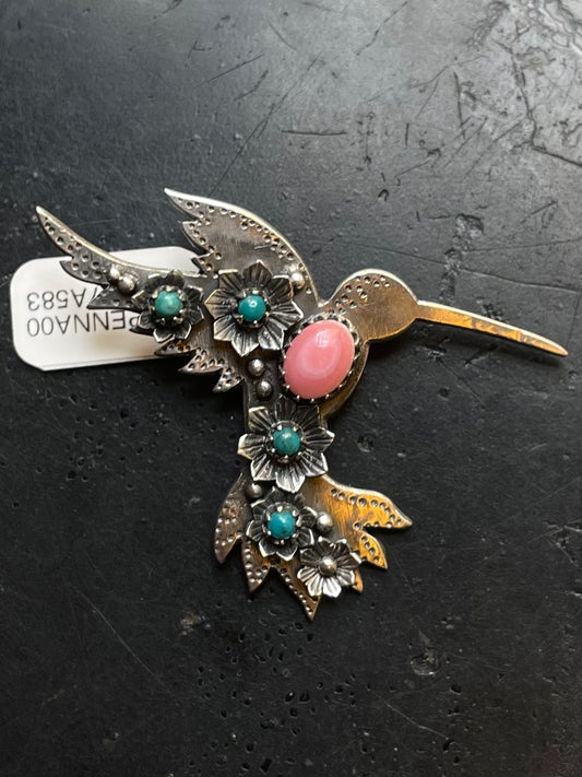 Hummingbird Pink Conch Pendant | Sterling Silver | A583