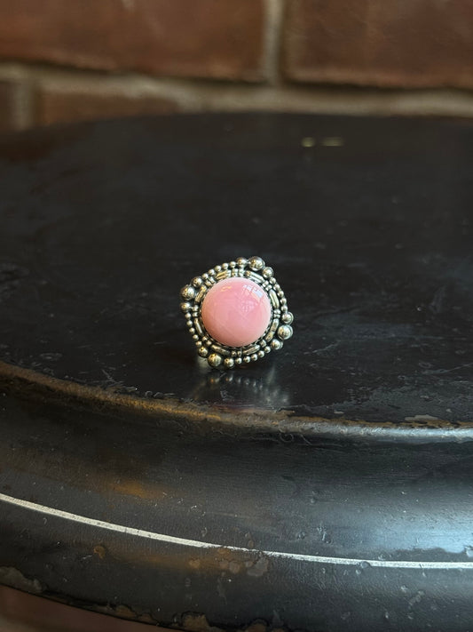 Pink Conch Ring | Sterling Silver | Size 8 | C168