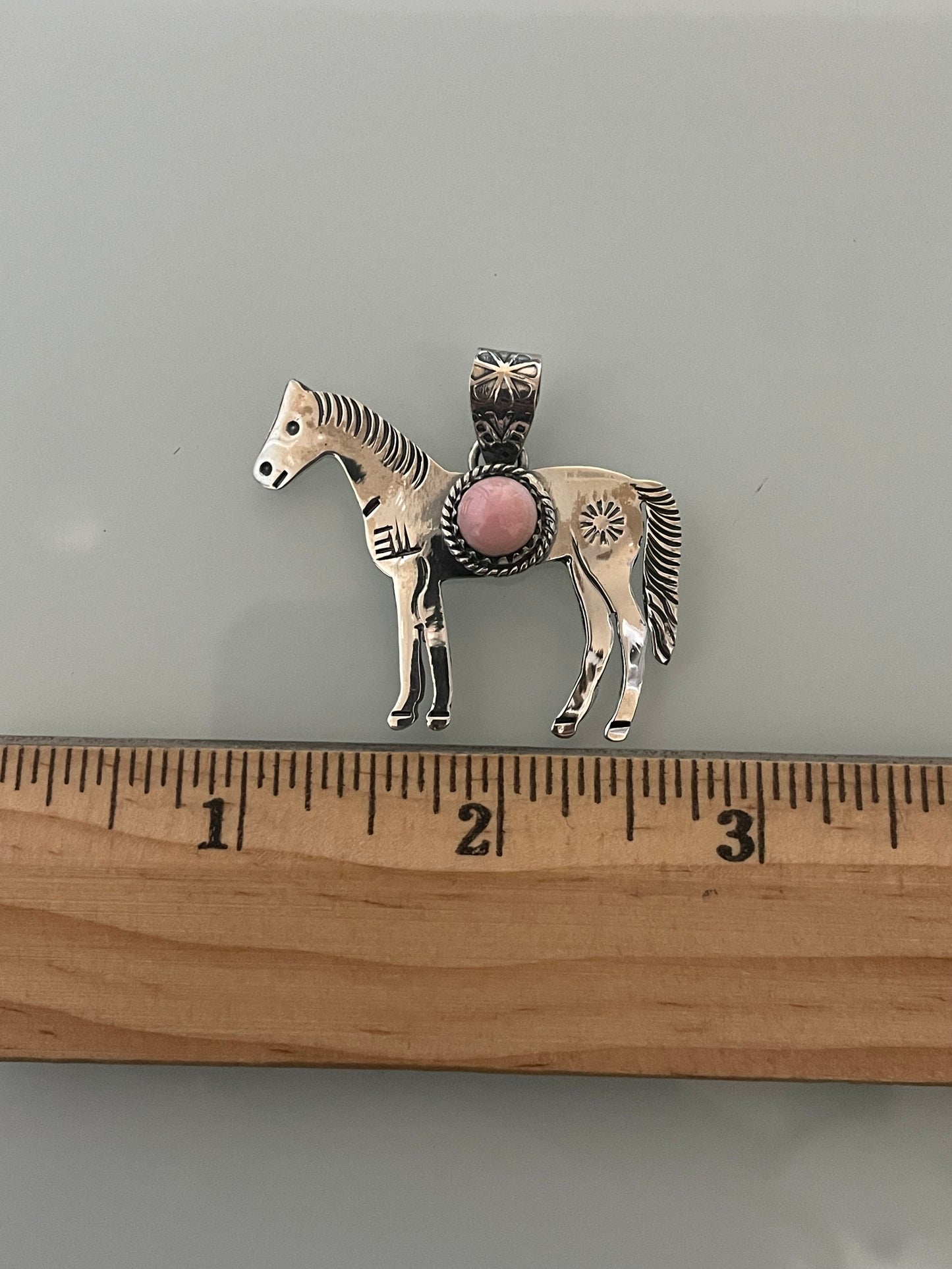 Pink Conch Horse Pendant | 925 Sterling Silver E251