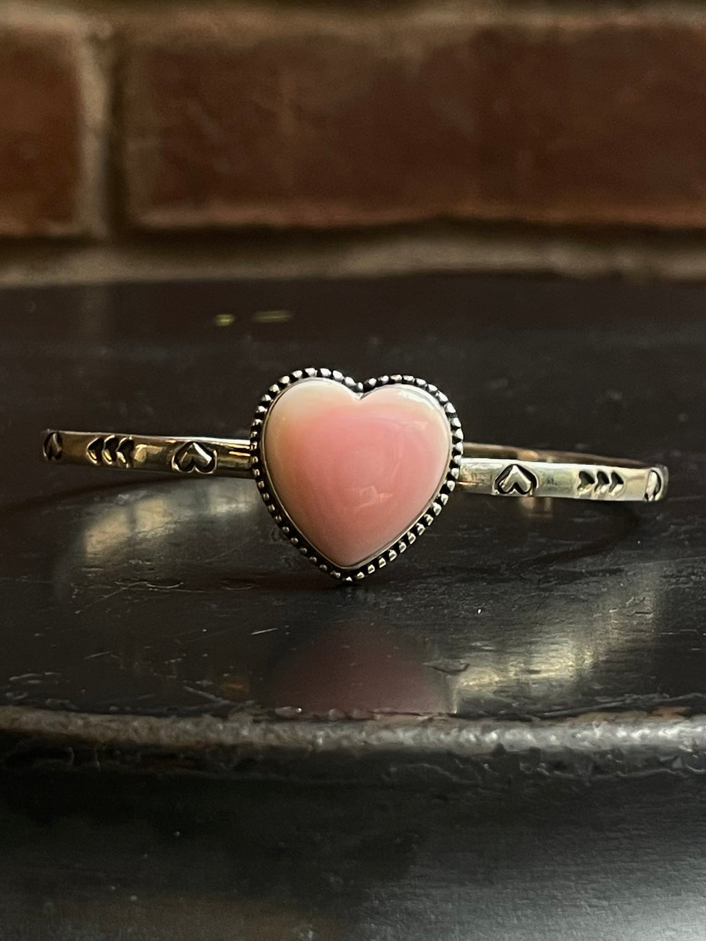 Pink Conch Heart Cuff | Stamped Heart Band | 925 Silver E693