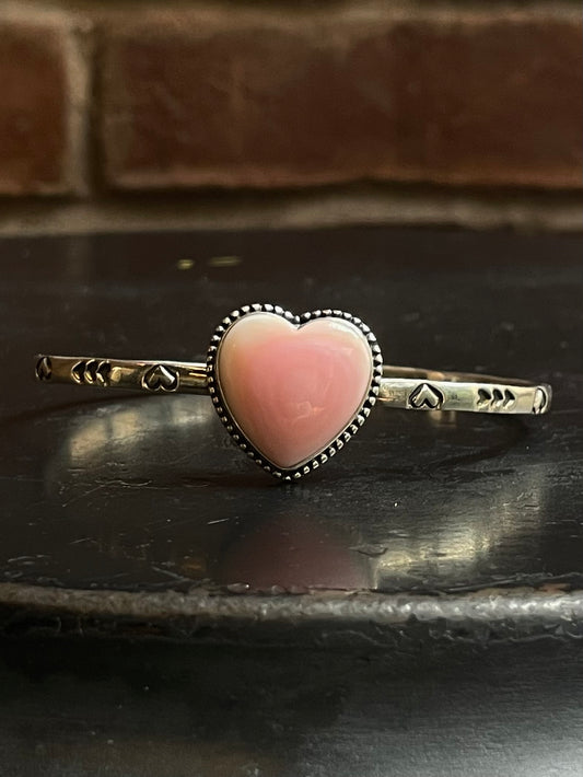 Pink Conch Heart Cuff | Stamped Heart Band | 925 Silver E693