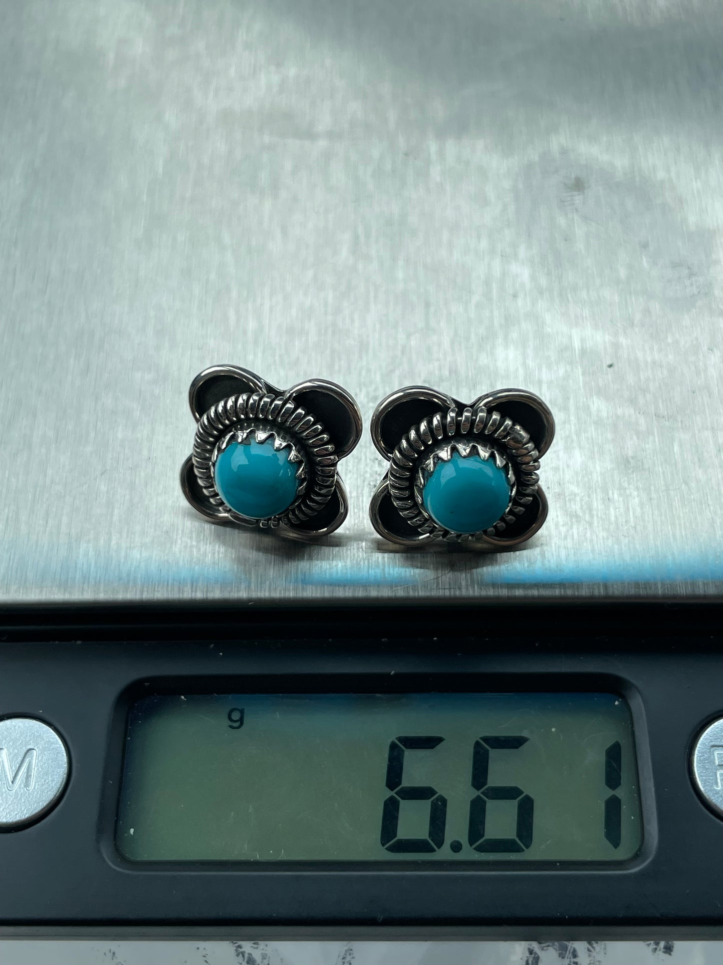 Kingman Turquoise Flower Stud Earrings | 925 Sterling Silver B958