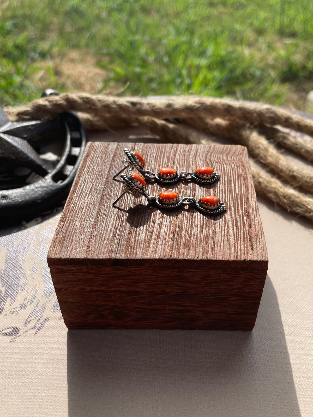 Spiny Oyster Triple Drop Stud Earrings | 925 Sterling Silver G719