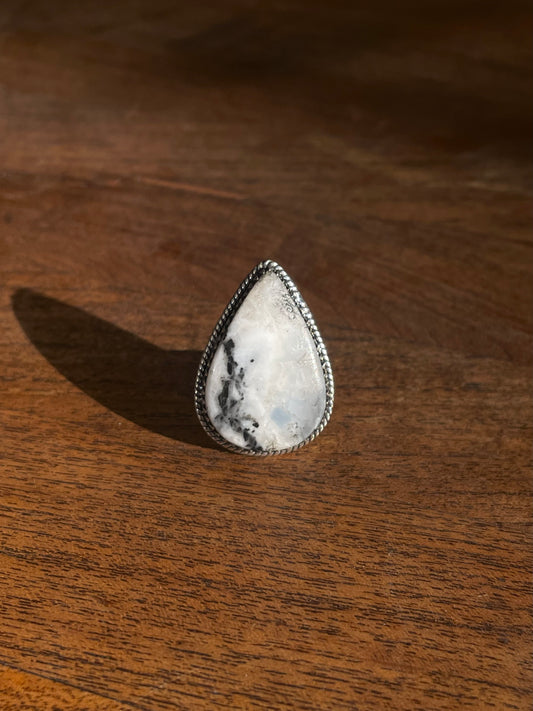 White Buffalo Ring | Sterling Silver 925 | Size 9 C804