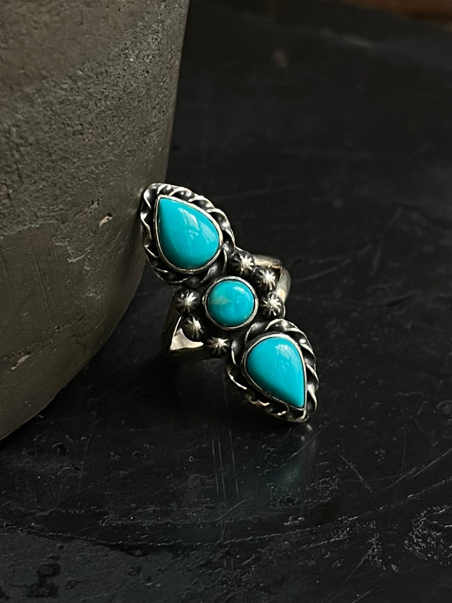 Kingman Turquoise Triple Stone Ring Size 7.5 | 925 Sterling Silver Southwest E209