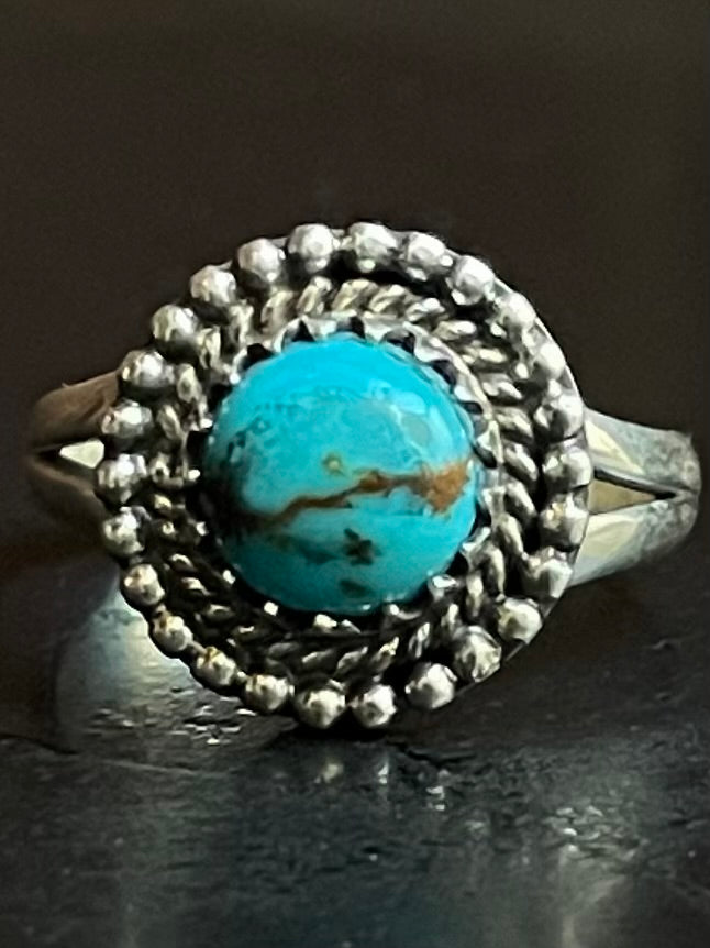 Kingman Turquoise Ring | Sterling Silver | Size 8 G380