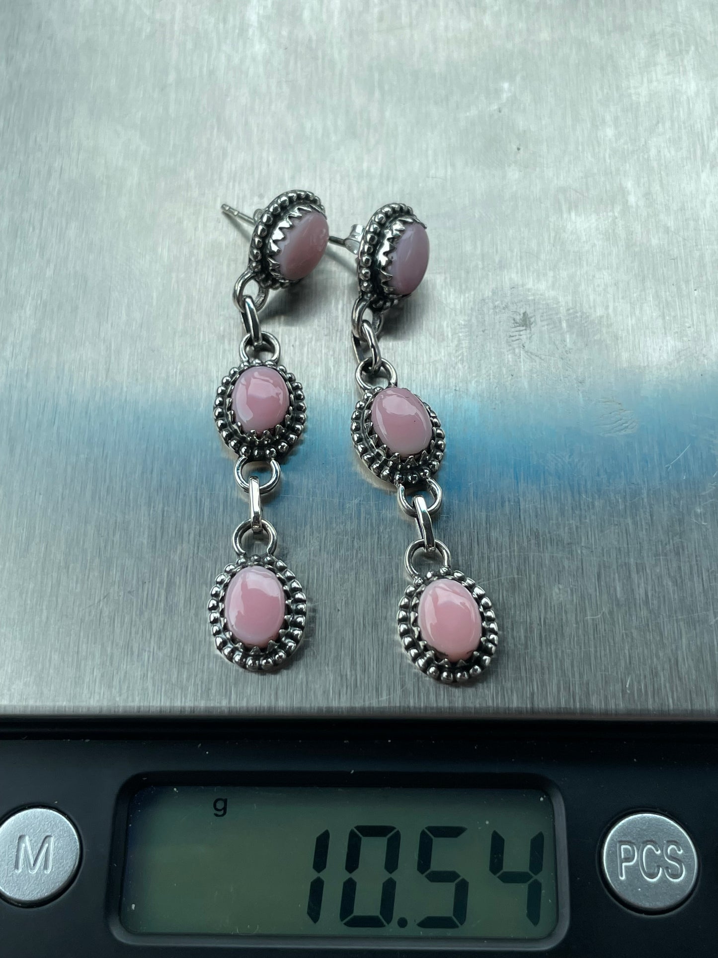 Pink Conch Drop Stud Earrings | 925 Sterling Silver B974