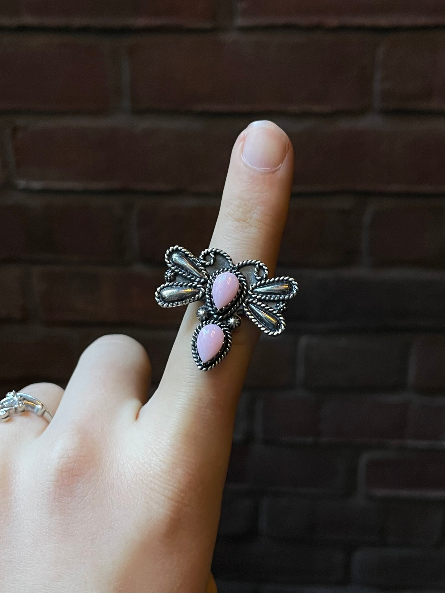 Pink Conch Dragonfly Ring | Sterling Silver | Size 8 | A049
