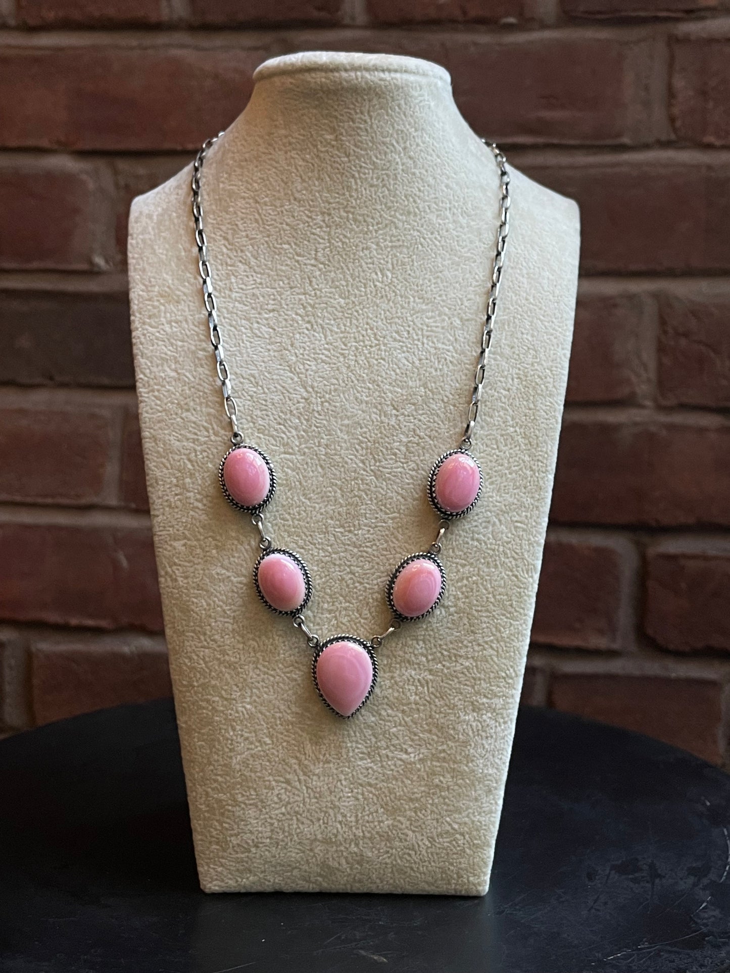 Pink Conch Lariat Necklace | 925 Sterling Silver E366