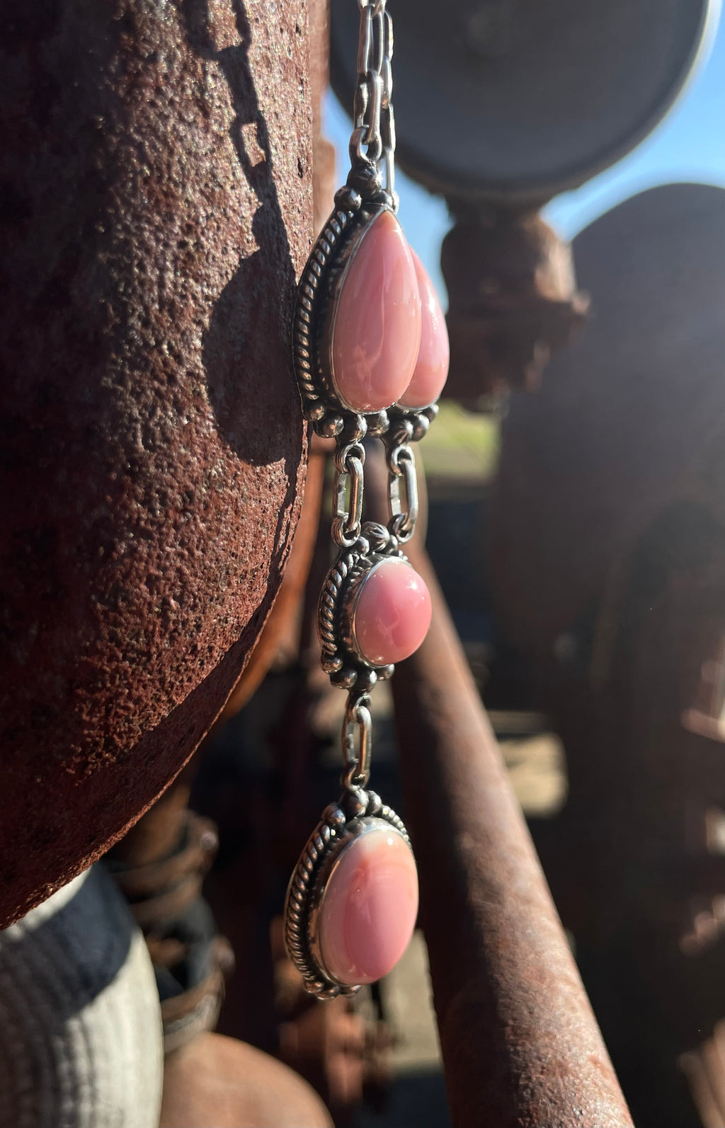 Pink Conch Lariat Necklace | Graduated Oval Stations | 925 Silver E574