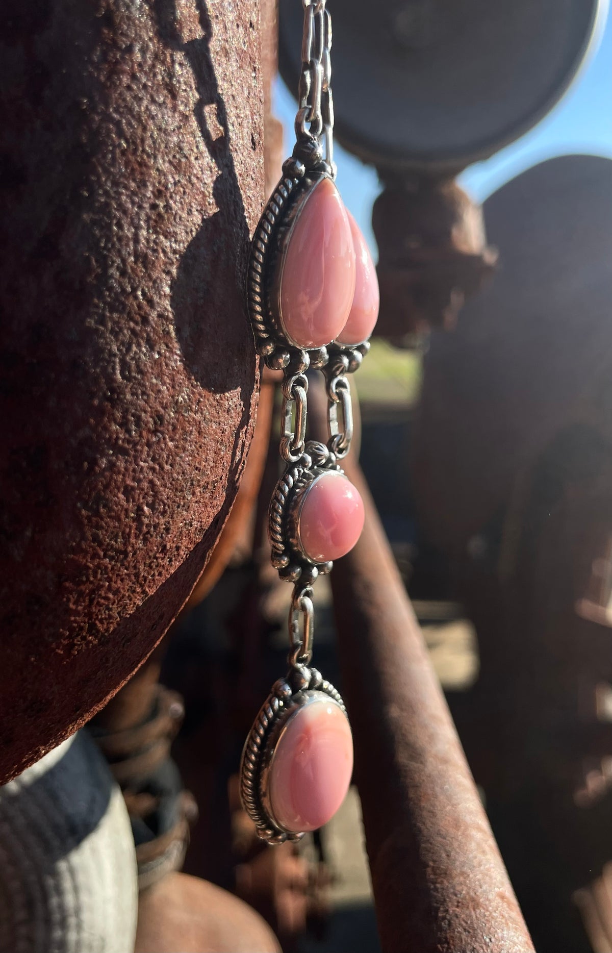Pink Conch Lariat Necklace | Graduated Oval Stations | 925 Silver E574