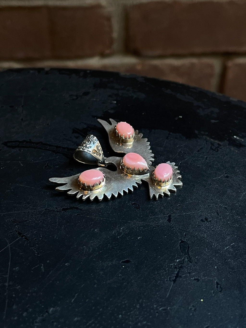 Pink Conch Thunderbird Pendant | Sterling Silver E926
