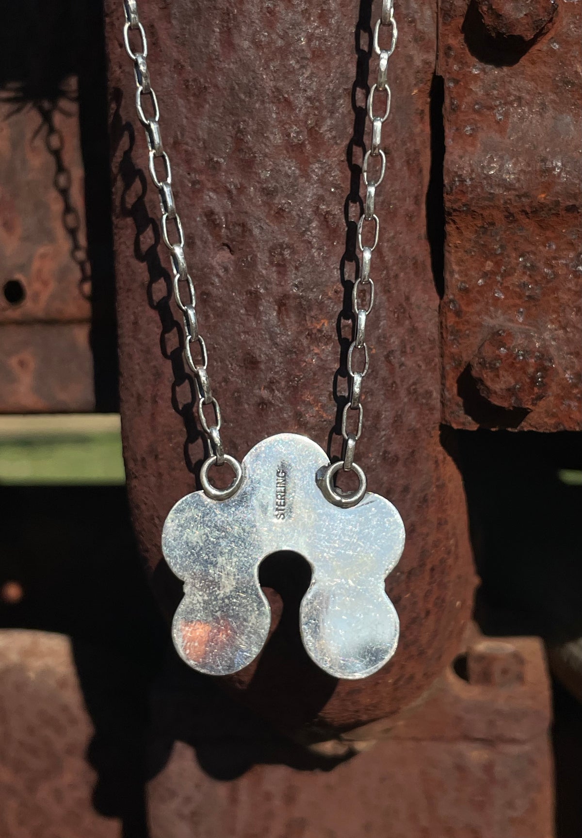 Pink Conch Naja Necklace | Petite Cluster Drop | 925 Silver E578
