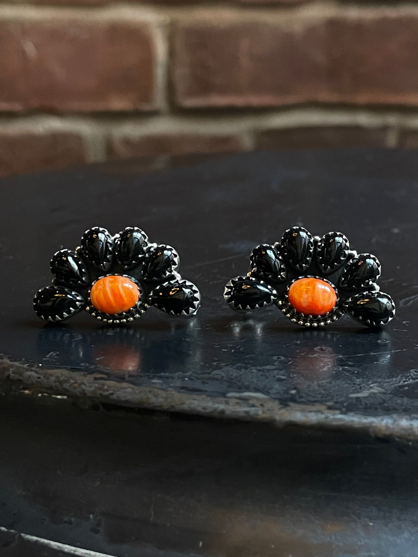 Black Onyx Spiny Oyster Cluster Stud Earrings | Sterling Silver E647