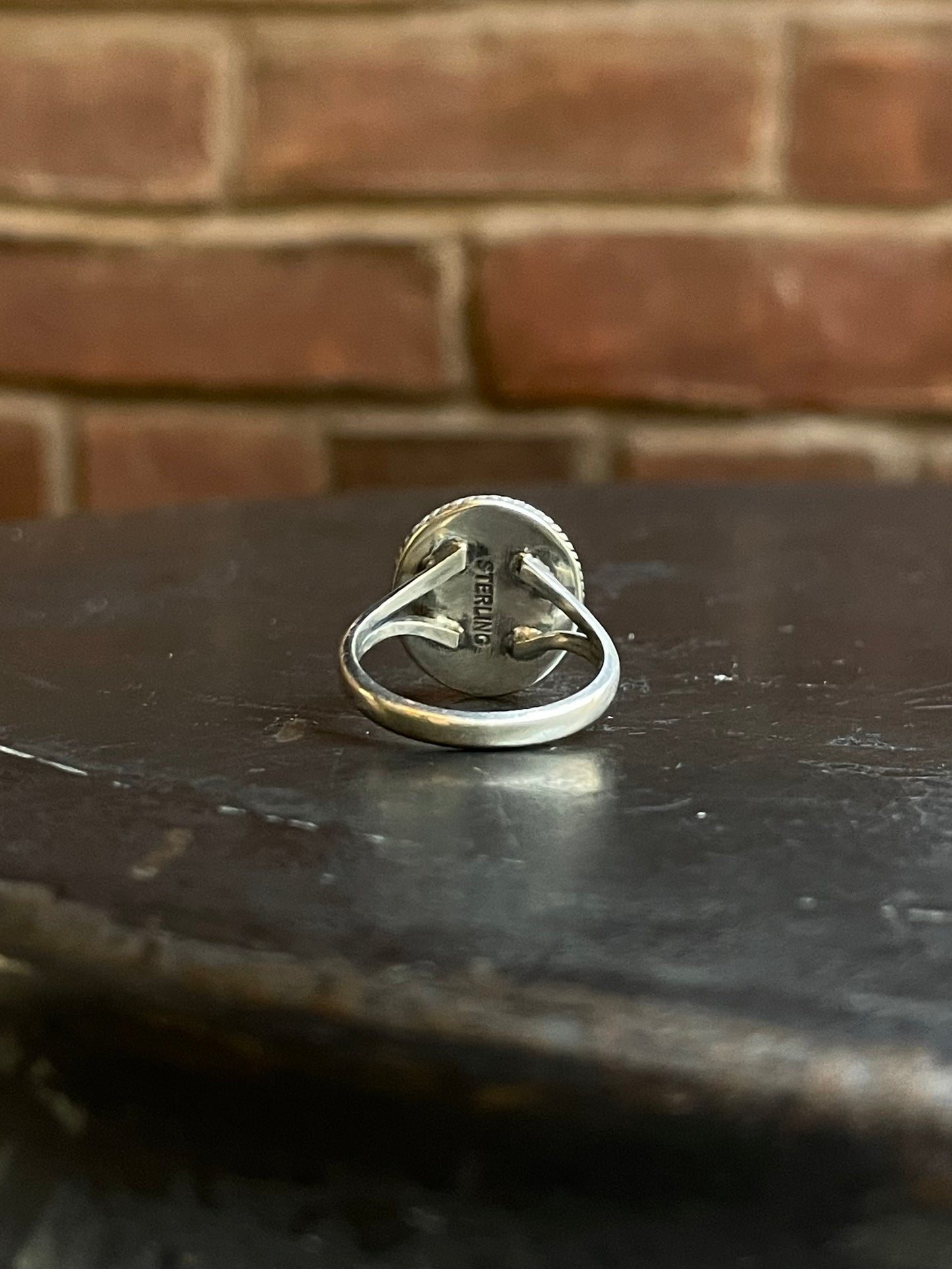 Pink Conch Circle Ring Size 7 | Sterling Silver E907